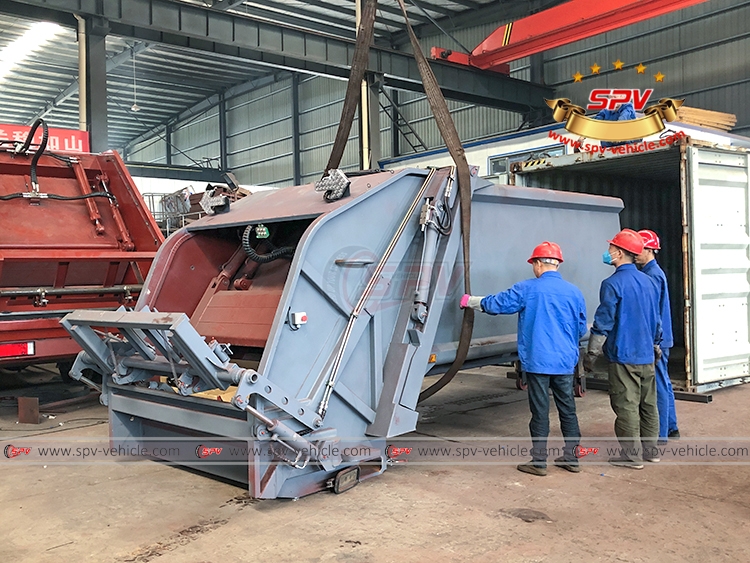 8 CBM Garbage Compactor Body - Loading into Container 1 8 CBM Garbage Compactor Body - Loading into Container 1